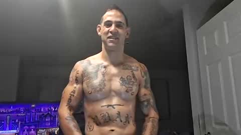 Snapshot of geekedoutlabs chatting on October 2025 05:46:01 AM Zanecubano online show from October 2025 05:46:01 AM