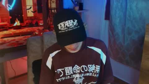 Snapshot of gemdominus chatting on October 2025 01:17:02 AM Gem Dominus online show from October 2025 01:17:02 AM