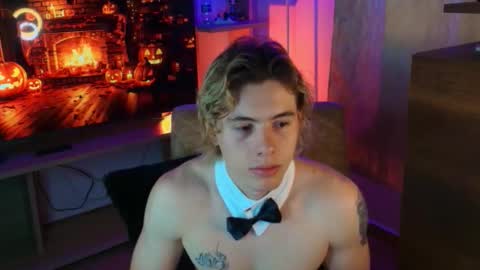 Snapshot of gemdominus chatting on October 2025 03:57:02 PM Gem Dominus online show from October 2025 03:57:02 PM