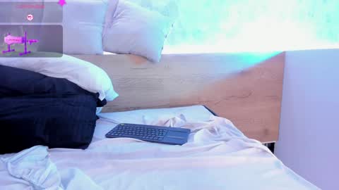 Snapshot of geminis_muentes chatting on December 2024 05:55:01 AM geminis muentes online show from December 2024 05:55:01 AM