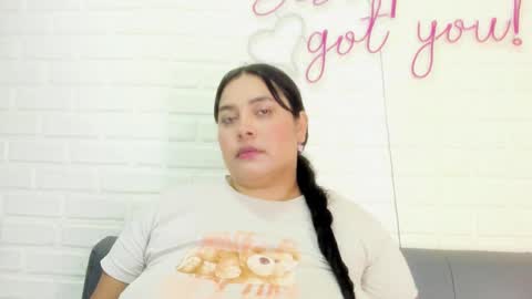 geminis muentes online show from December 2025 07:20:02 PM