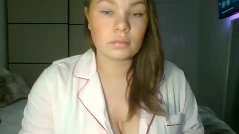 Snapshot of gemmarmalade chatting on April 2026 07:00:02 AM GEMMARMALADE online show from April 2026 07:00:02 AM