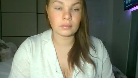 Snapshot of gemmarmalade chatting on April 2026 06:22:02 AM GEMMARMALADE online show from April 2026 06:22:02 AM