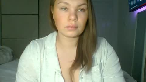 Snapshot of gemmarmalade chatting on May 2026 06:19:02 AM GEMMARMALADE online show from May 2026 06:19:02 AM