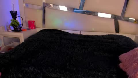 Genesis online show from November 2025 04:23:02 AM