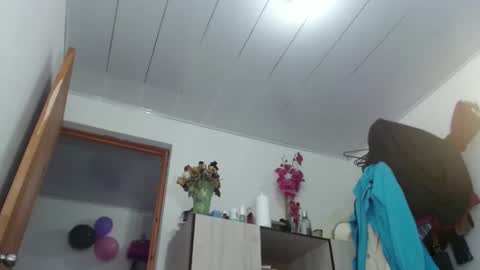 Snapshot of gensesisex chatting on December 2024 03:32:01 AM gensesisex online show from December 2024 03:32:01 AM