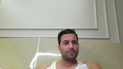 genteldevil online show from November 2025 01:20:02 AM