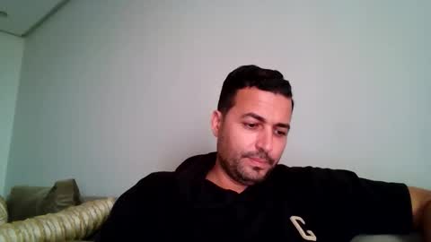 genteldevil online show from February 2026 03:38:01 PM