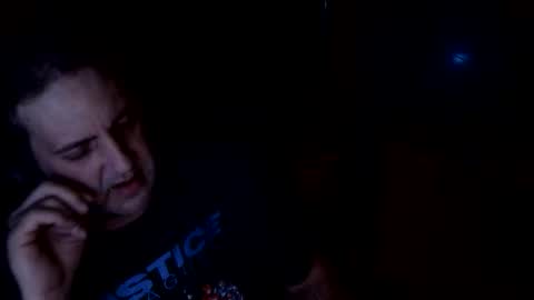 Snapshot of geoffbmn chatting on April 2026 03:59:02 AM geoffbmn online show from April 2026 03:59:02 AM