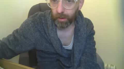 Snapshot of geon2xx chatting on February 2025 08:11:02 AM Geon online show from February 2025 08:11:02 AM