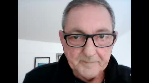 Snapshot of georg1412 chatting on November 2025 09:30:01 AM georg1412 online show from November 2025 09:30:01 AM