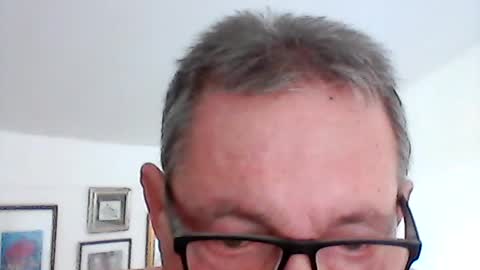 Snapshot of georg1412 chatting on July 2026 01:53:01 PM georg1412 online show from July 2026 01:53:01 PM