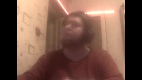 Snapshot of george84xxx chatting on February 2025 11:19:02 PM GeOOXXX online show from February 2025 11:19:02 PM