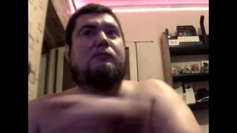 Snapshot of george84xxx chatting on September 2025 06:32:02 PM GeOOXXX online show from September 2025 06:32:02 PM