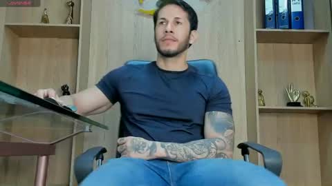 Snapshot of george_diesell_ chatting on July 2026 05:14:01 AM George online show from July 2026 05:14:01 AM