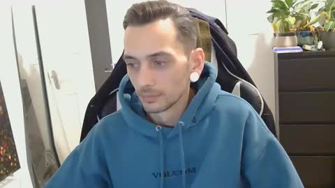 Snapshot of georgek0011 chatting on December 2025 06:15:01 PM georgek0011 online show from December 2025 06:15:01 PM