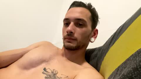 Snapshot of georgek0011 chatting on January 2026 12:45:02 AM georgek0011 online show from January 2026 12:45:02 AM