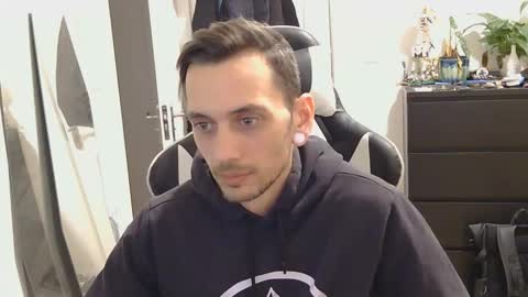 Snapshot of georgek0011 chatting on February 2026 02:44:01 AM georgek0011 online show from February 2026 02:44:01 AM