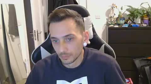 Snapshot of georgek0011 chatting on March 2026 12:27:02 AM georgek0011 online show from March 2026 12:27:02 AM