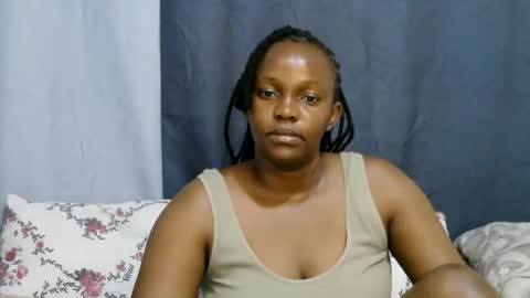 Snapshot of georgeous_kimberly chatting on May 2026 09:33:01 PM georgeous_kimberly online show from May 2026 09:33:01 PM