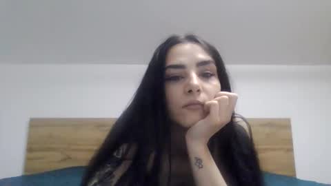 Jo online show from December 2025 07:32:01 PM