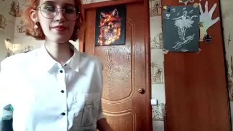 Snapshot of georgianahaeussler chatting on June 2026 03:38:02 PM Ellie online show from June 2026 03:38:02 PM
