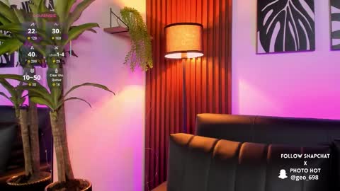 Snapshot of georgina_caruso chatting on November 2025 04:10:02 AM Georgina Caruso online show from November 2025 04:10:02 AM