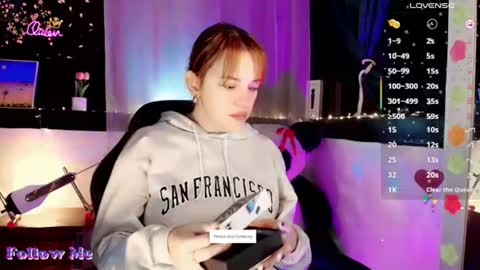 georgina_moschino online show from July 2026 05:12:02 AM