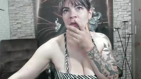 Snapshot of georginadoll1 chatting on February 2025 06:34:02 AM Georgina online show from February 2025 06:34:02 AM