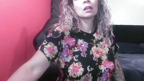 Snapshot of georginadoll1 chatting on October 2025 06:02:02 AM Georgina online show from October 2025 06:02:02 AM