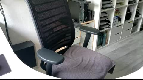 Snapshot of germinator33 chatting on September 2025 11:43:01 AM germinator33 online show from September 2025 11:43:01 AM