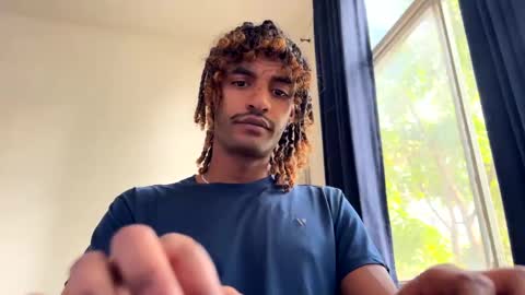 gerson229 online show from October 2025 10:05:02 AM