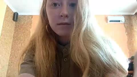 Kate online show from May 2026 11:10:01 PM