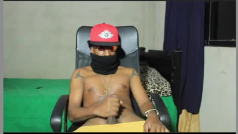 Snapshot of ghettolife2020 chatting on January 2025 12:02:01 AM ghettolife2020 online show from January 2025 12:02:01 AM