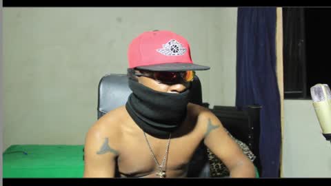 Snapshot of ghettolife2020 chatting on January 2025 02:04:01 AM ghettolife2020 online show from January 2025 02:04:01 AM