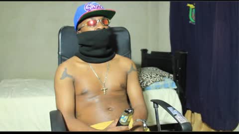 Snapshot of ghettolife2020 chatting on February 2025 03:22:01 AM ghettolife2020 online show from February 2025 03:22:01 AM