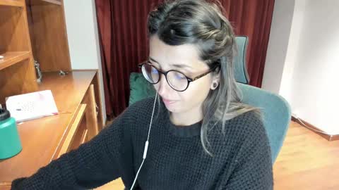 Snapshot of ghostcrimson chatting on February 2025 05:05:01 AM andy online show from February 2025 05:05:01 AM