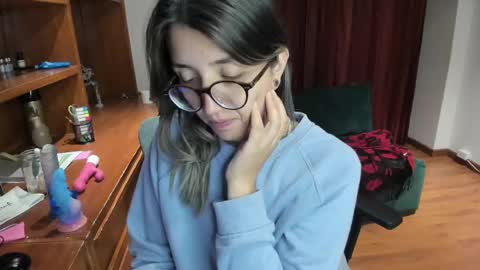 Snapshot of ghostcrimson chatting on February 2025 05:04:01 AM andy online show from February 2025 05:04:01 AM