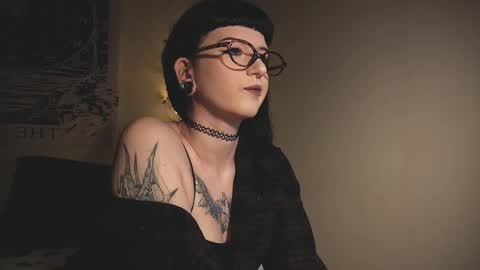 ghoticspectre online show from February 2026 04:06:02 PM