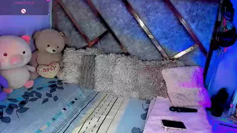 Gia Ferrara online show from November 2025 01:15:01 AM