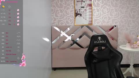 Snapshot of gia_ch chatting on January 2025 01:51:02 PM gia_ch online show from January 2025 01:51:02 PM