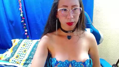 Gia  online show from March 2026 04:40:02 PM