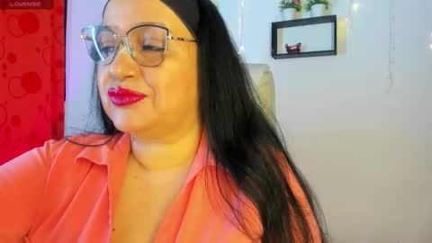 nahomi online show from February 2026 09:24:01 PM