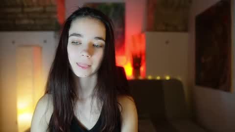 Snapshot of gia_paige18 chatting on February 2025 06:43:02 PM Gia Paige18 online show from February 2025 06:43:02 PM