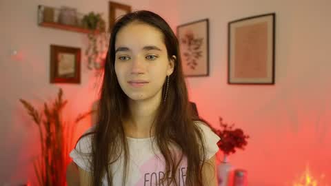 Snapshot of gia_paige18 chatting on September 2025 12:51:02 PM Gia Paige18 online show from September 2025 12:51:02 PM