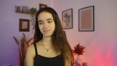 Snapshot of gia_paige18 chatting on October 2025 01:31:02 PM Gia Paige18 online show from October 2025 01:31:02 PM