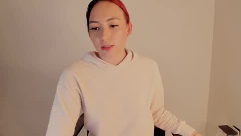 GIA WHITE Independet  online show from March 2026 07:36:02 AM