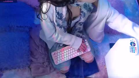 giaa rossi online show from November 2025 02:06:01 PM