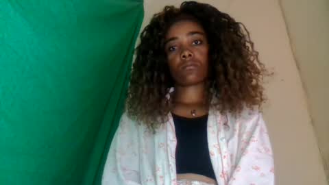 Snapshot of gialbloody chatting on July 2026 09:45:02 AM gialbloody online show from July 2026 09:45:02 AM