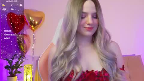 Roxy online show from February 2025 09:10:01 PM